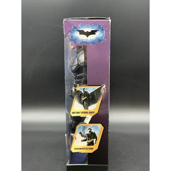 The Dark Knight Action Reveal Cape Batman 12" - Picture 4 of 5